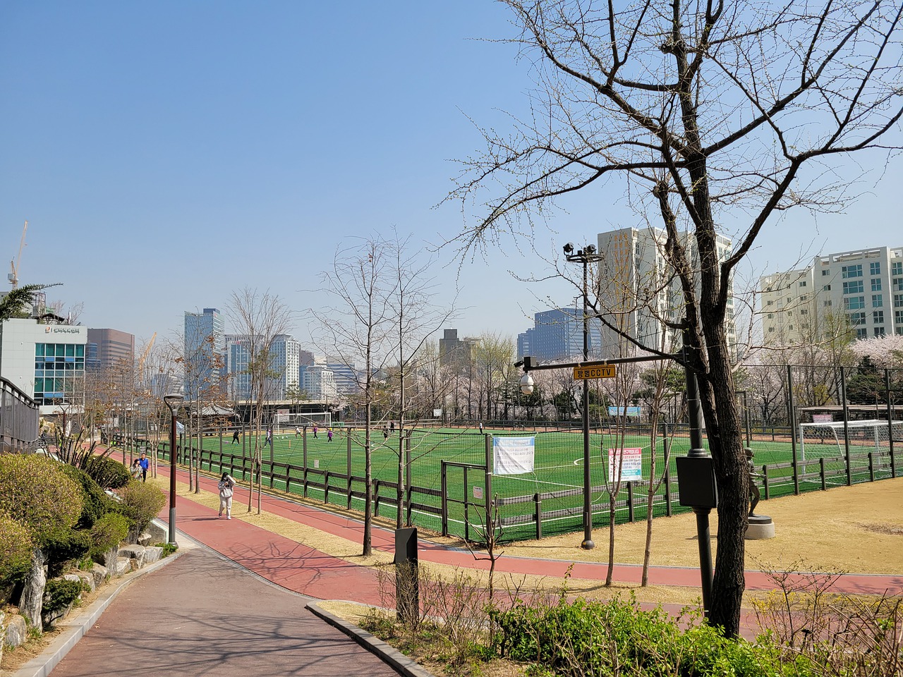 朝鲜采取更 朝鲜采取更